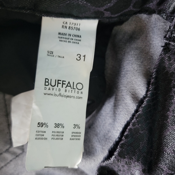Buffalo by David Bitton black snake print pants size 31 - Picture 3 of 4